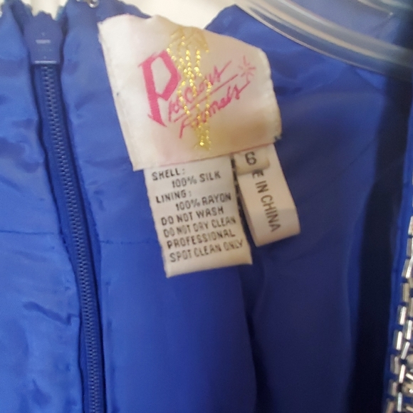 Beautiful royal blue chiffon formal w/ beaded top - Picture 3 of 8